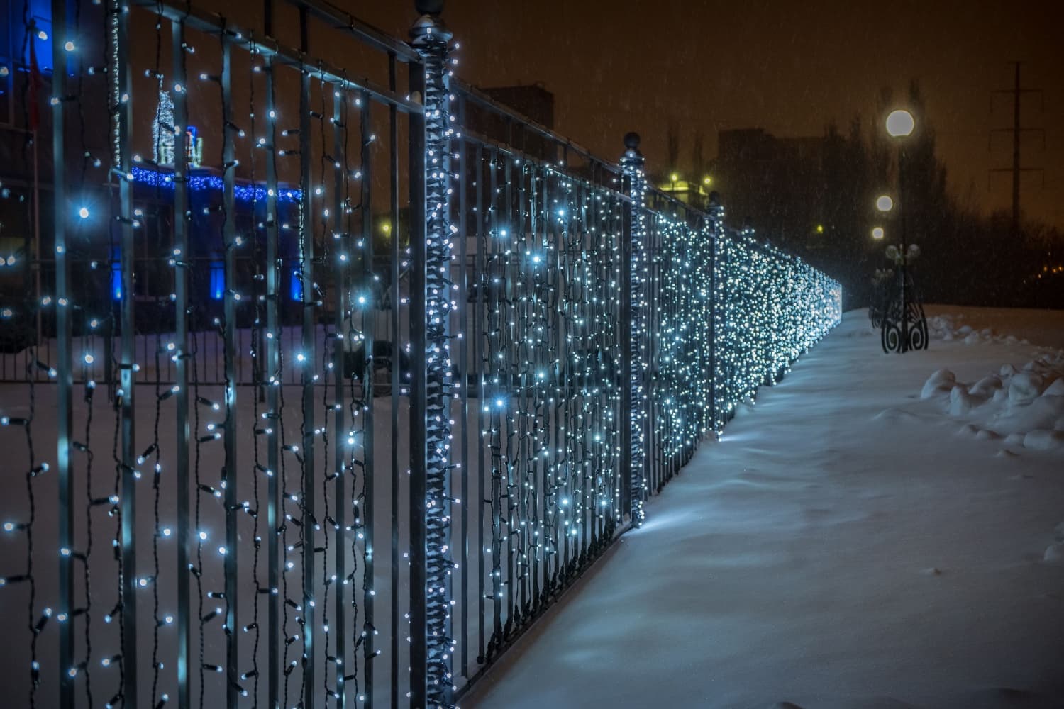 Новогоднее оформление  СПб ГБУ Мостотрест
