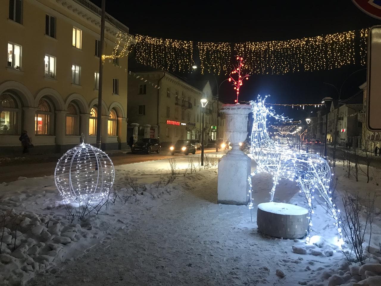  г. Ангарск, «композиция олень»